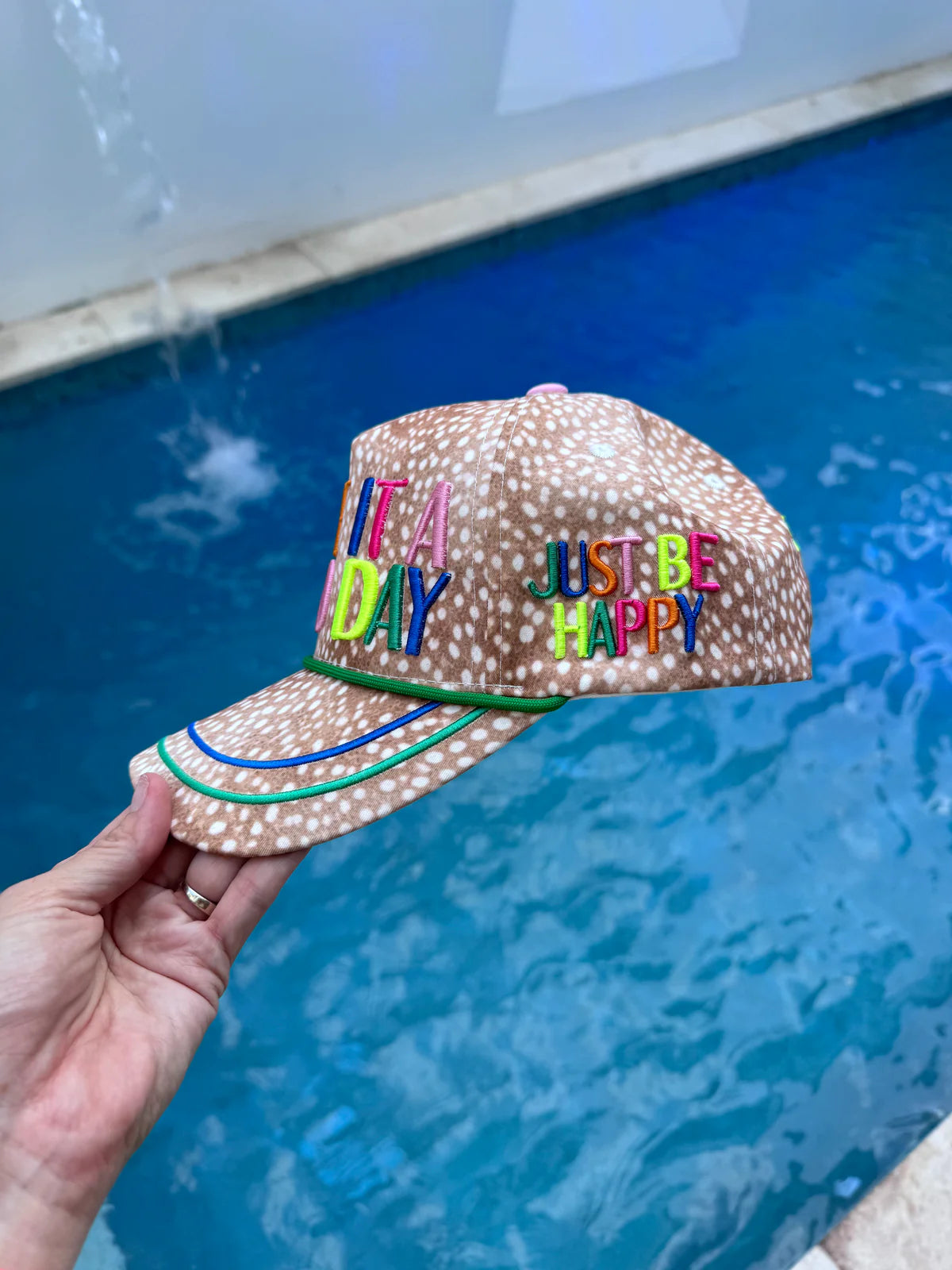 Make it a good day hat