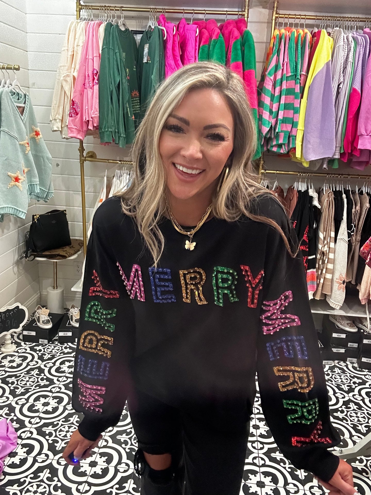 Merry Black Pullover
