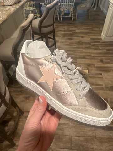 Paz Metallic Sneaker