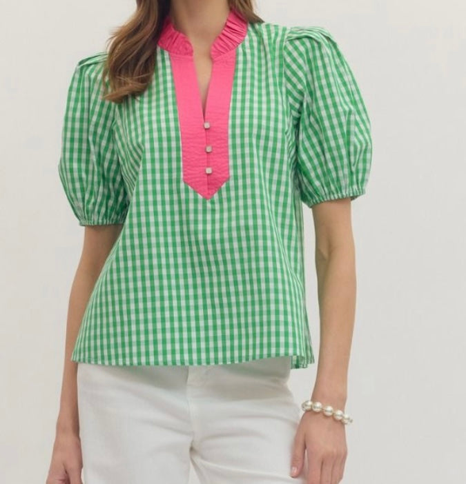 Green gingham top w pink