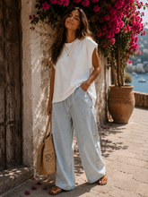 Denim pants w gold buttons