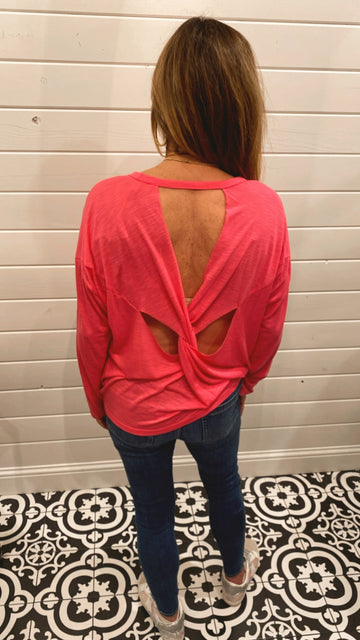 Loose fit knit top open back pink